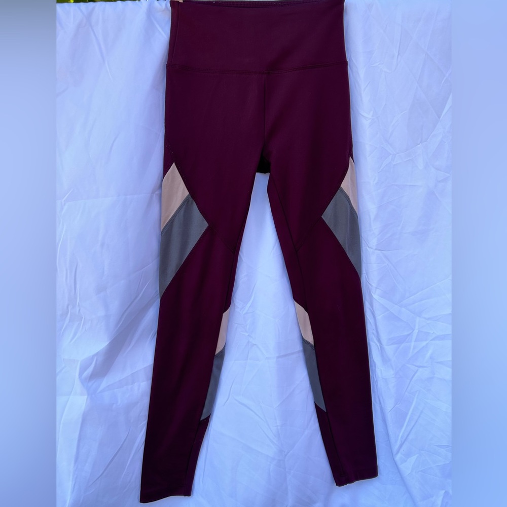 Marika Soft Athletic Leggings, Small
